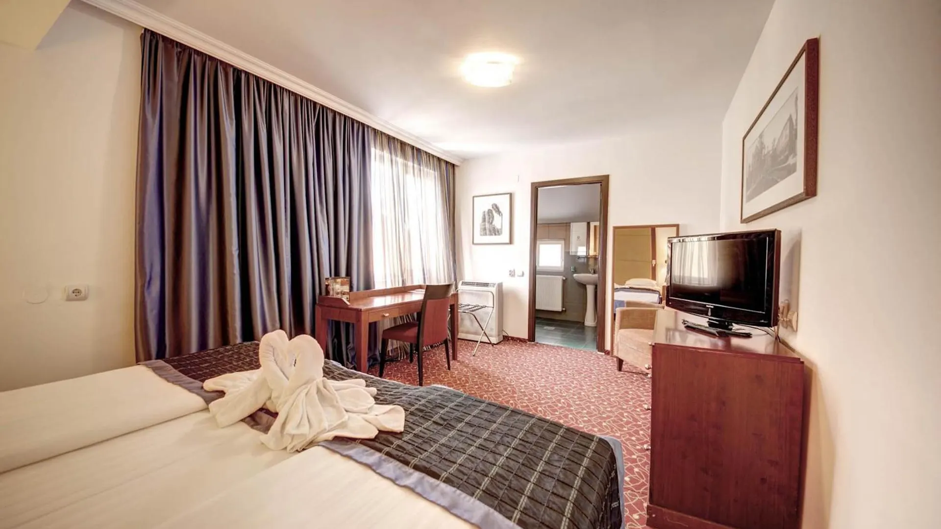 Visconti Militari Hotel Bucharest